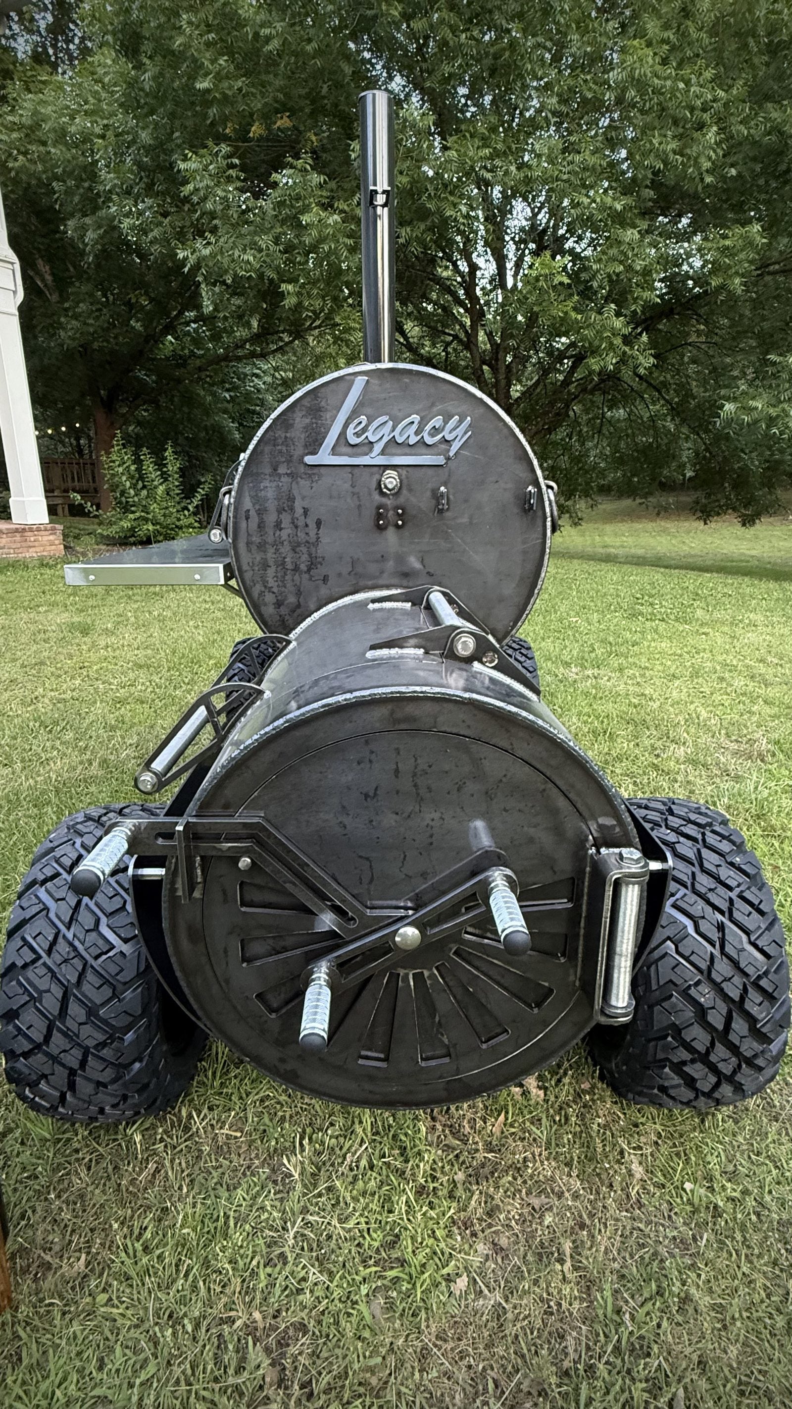 94-Gallon Offset Smoker (Off-Road Edition)
