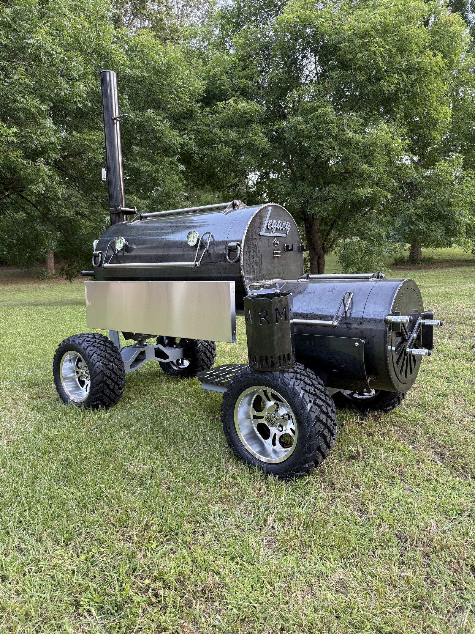 94-Gallon Offset Smoker (Off-Road Edition)
